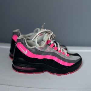 Pink Nike Low Air Max